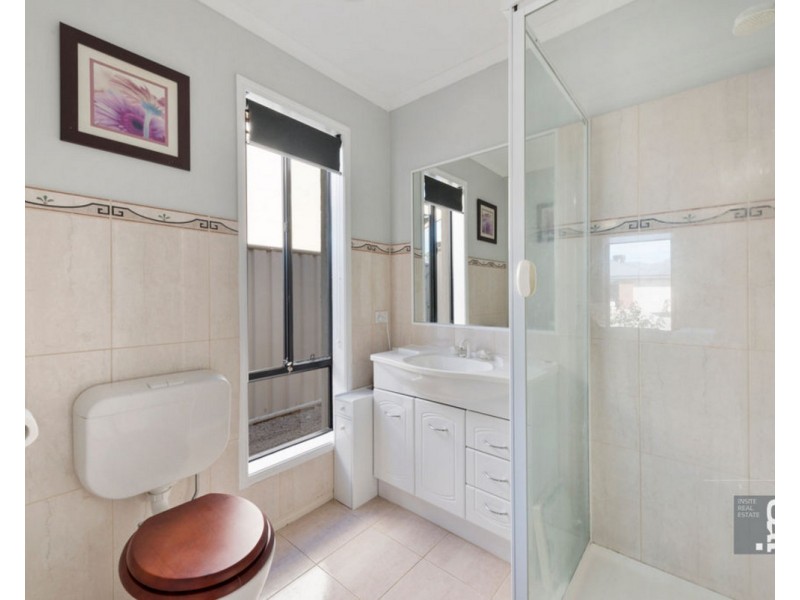 10 Yale Court, Wangaratta VIC 3677