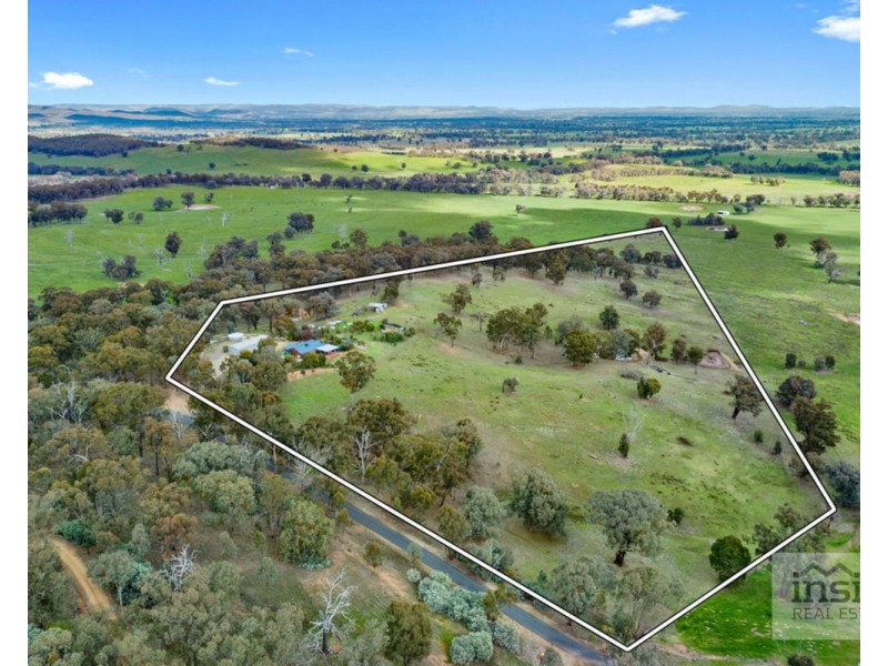54 Yarrabee Road, Markwood VIC 3678