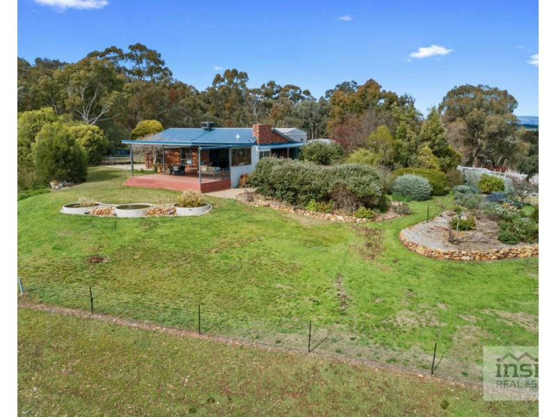 54 Yarrabee Road, Markwood VIC 3678