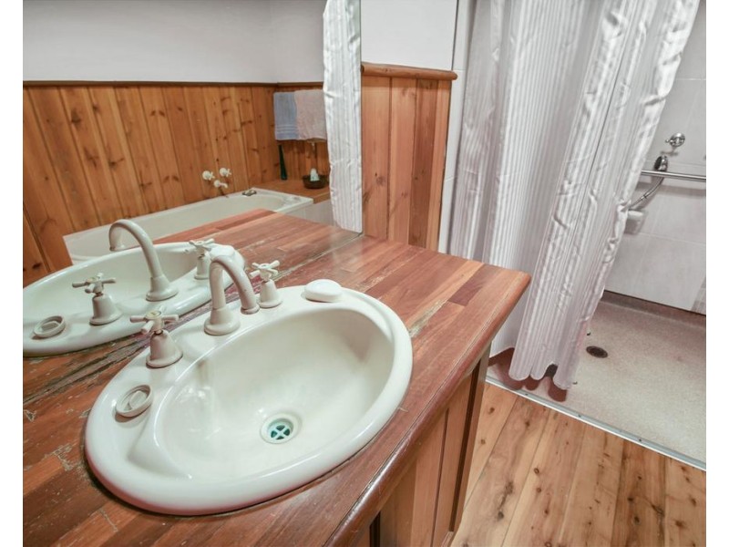 56 Black Range Creek Road, Wangaratta VIC 3677