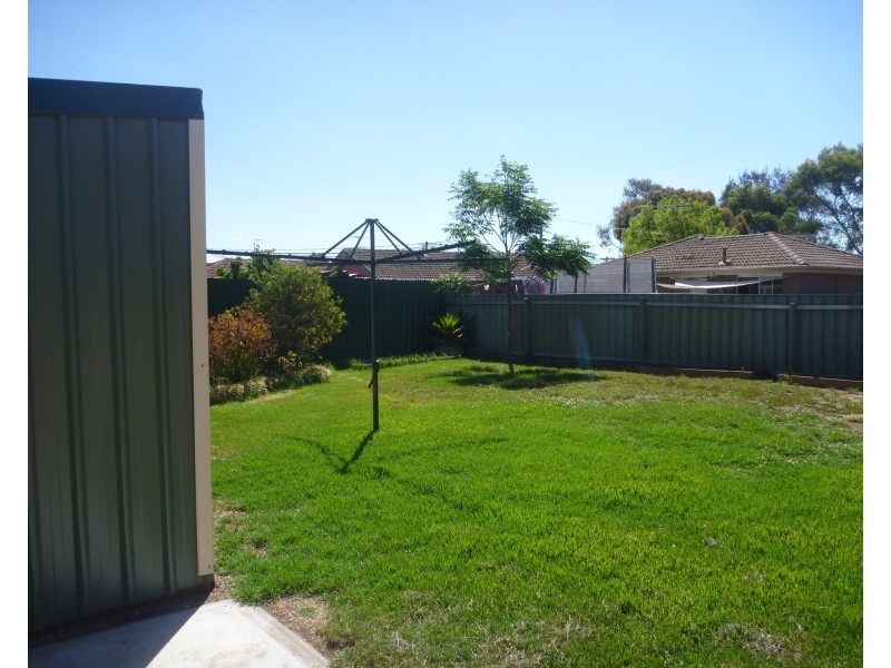 9 Bindall Avenue, Wangaratta VIC 3677