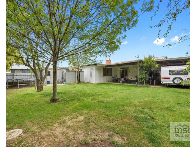 24 Batchelor Crescent, Wangaratta VIC 3677