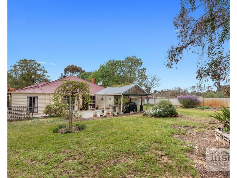 ‘Attunga’ Wangaratta-Yarrawonga Road, Bundalong VIC 3730