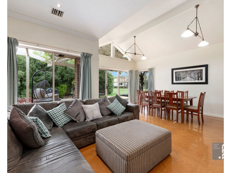 32 Rose Place, Waldara VIC 3678