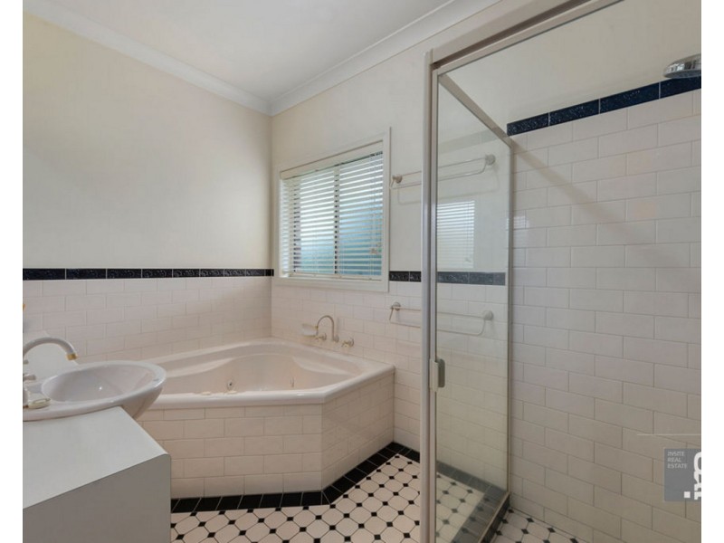32 Rose Place, Waldara VIC 3678