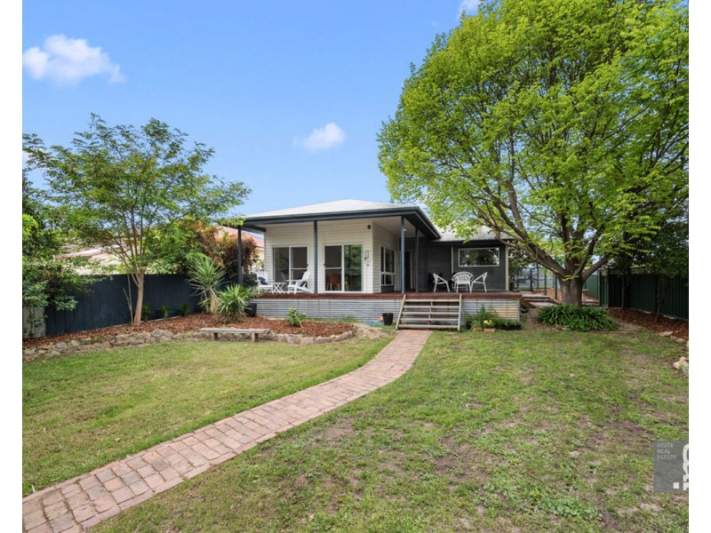 42 Graham Avenue, Wangaratta VIC 3677