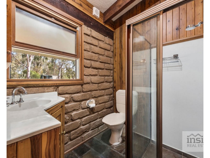 375 Old Hume Highway, Glenrowan VIC 3675