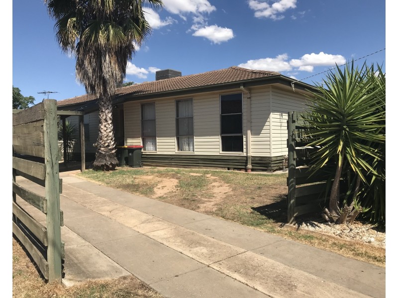 2 Mather Street, Wangaratta VIC 3677