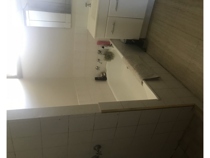 11 Simpsons Street, Oxley VIC 3678