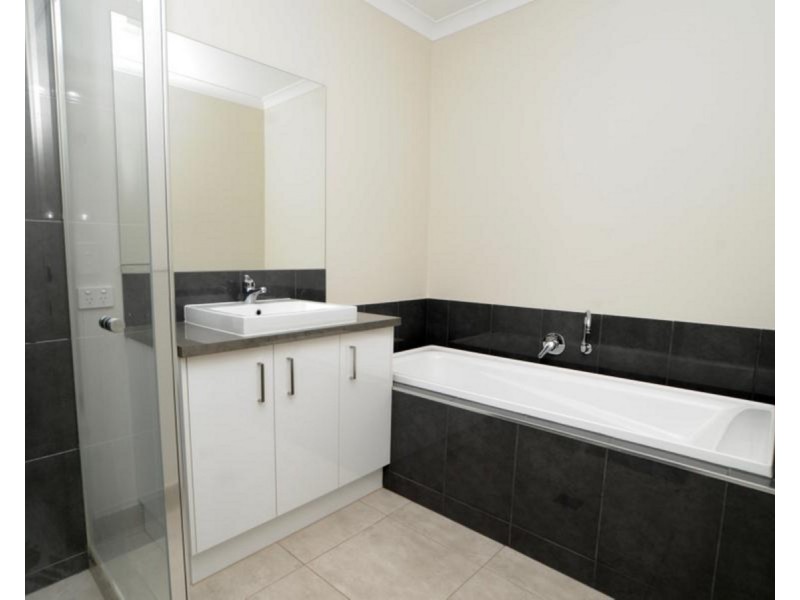 4 Dianella Street, Wangaratta VIC 3677