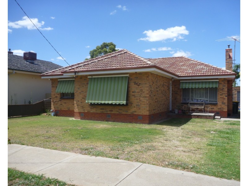 10 Edwards Street, Wangaratta VIC 3677
