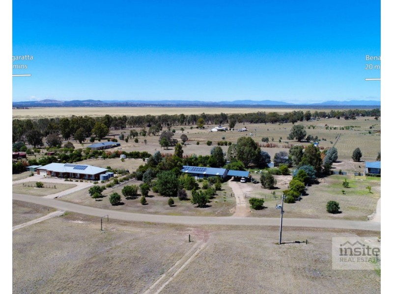 20 Lakeside Drive, Chesney Vale VIC 3725