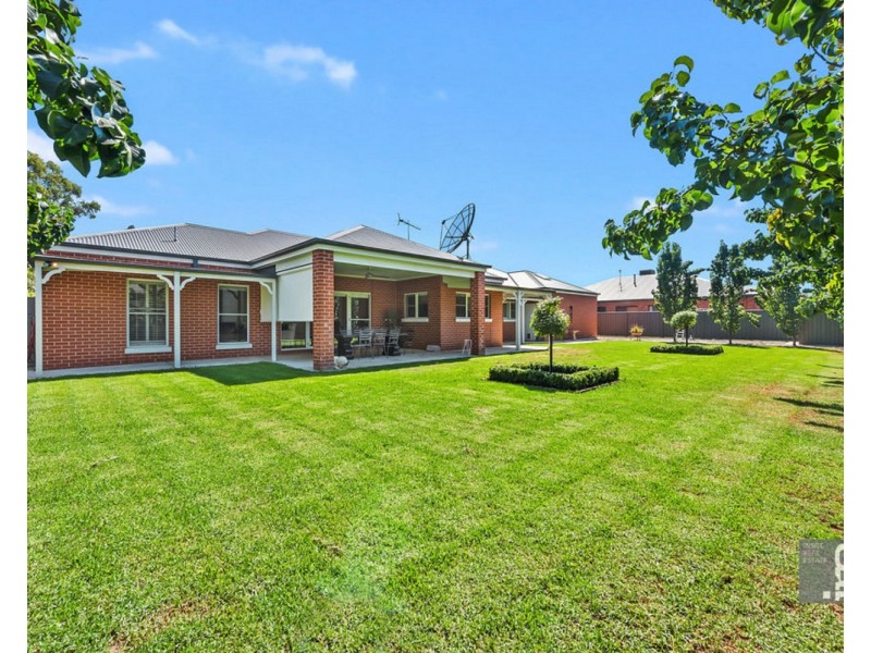 7 Louisiana Avenue, Wangaratta VIC 3677