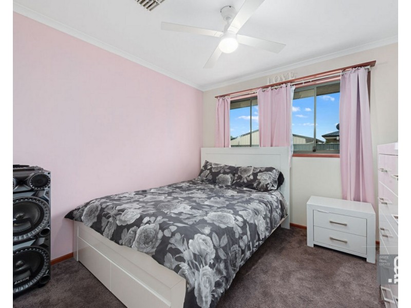 8 Milnes Creek Drive, Wangaratta VIC 3677