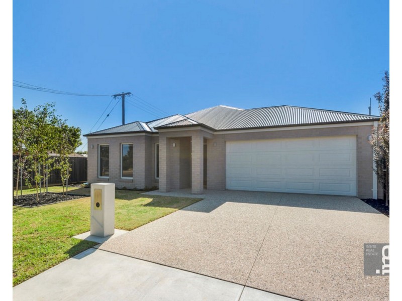 12 Leishman Street, Wangaratta VIC 3677