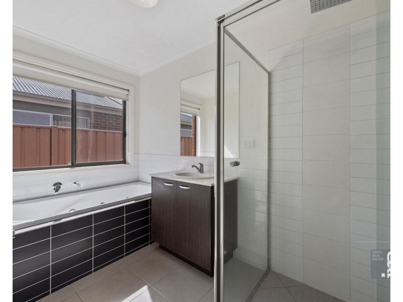 3 Joyce Way, Wangaratta VIC 3677