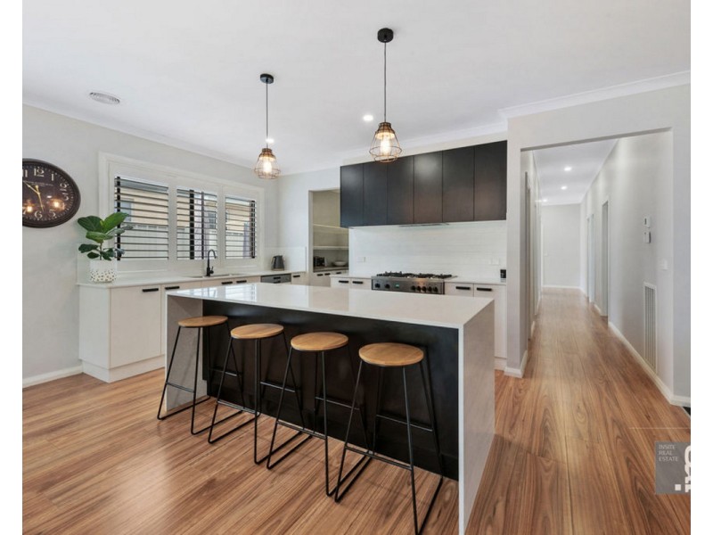 24 Arlington Park Avenue, Wangaratta VIC 3677