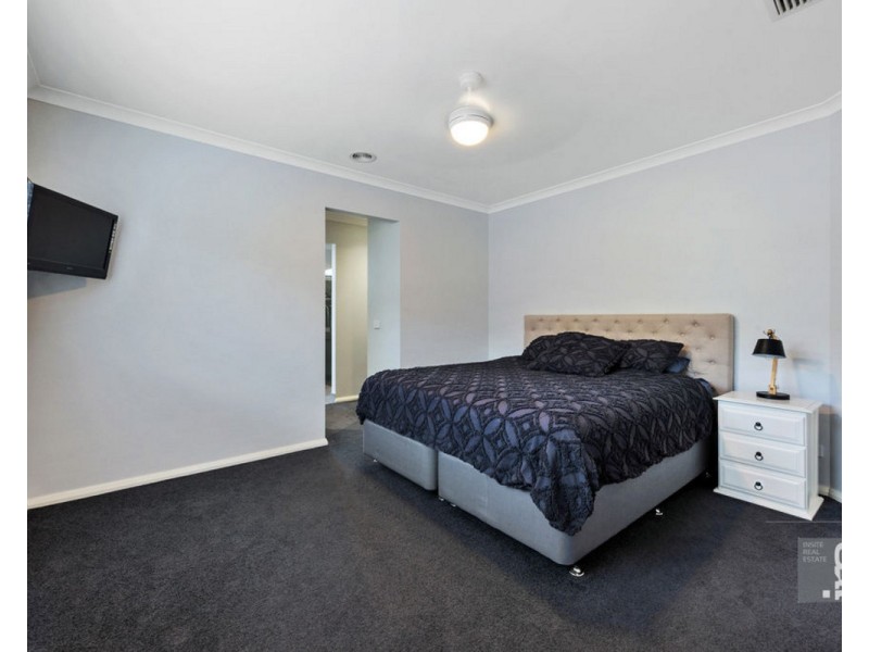 24 Arlington Park Avenue, Wangaratta VIC 3677