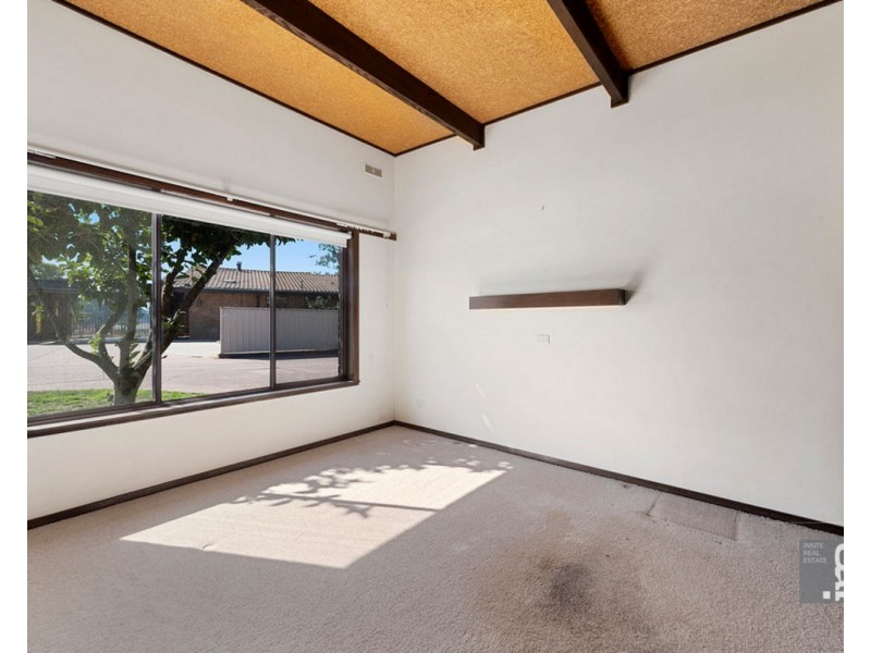 2/4 Caraselle Avenue, Wangaratta VIC 3677