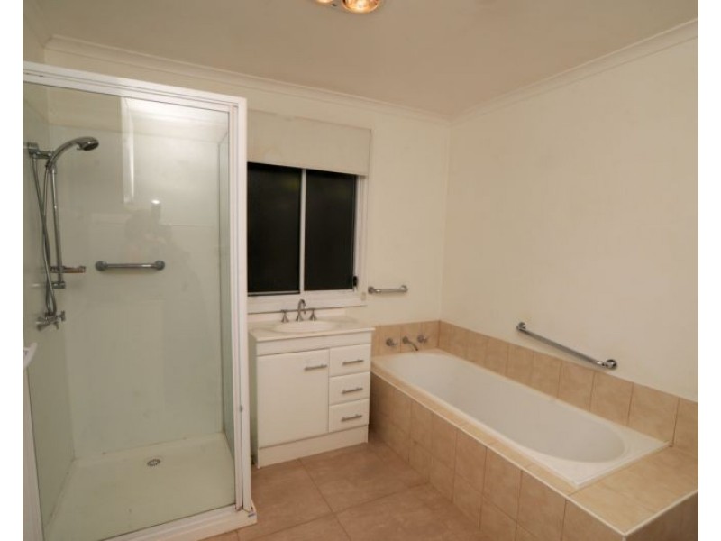 15 Burns Street, Wangaratta VIC 3677