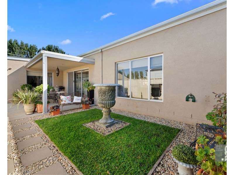 2/39 Cambridge Drive, Wangaratta VIC 3677