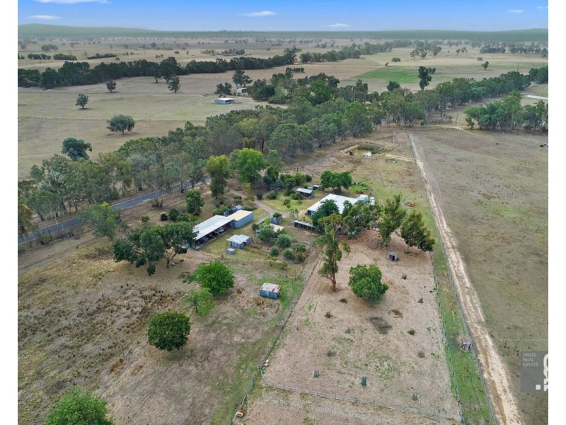 391 Boggy Creek Road, Moyhu VIC 3732