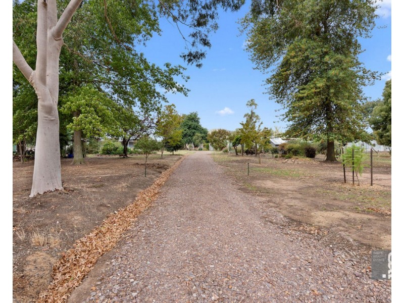 391 Boggy Creek Road, Moyhu VIC 3732