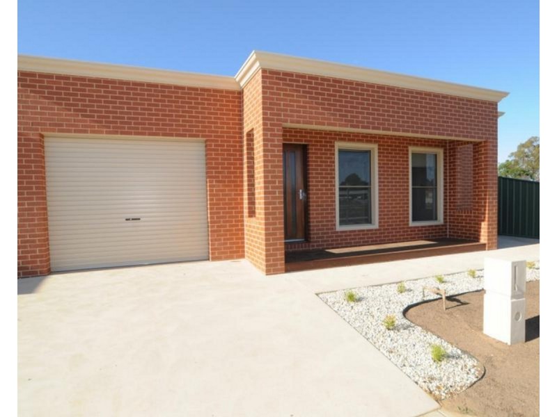 28 Dalwhinnie Drive, Wangaratta VIC 3677