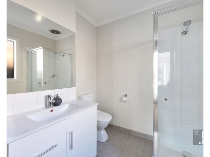 9 Creek View End, Wangaratta VIC 3677