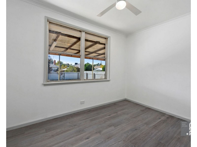 16 Hallett Crescent, Wangaratta VIC 3677
