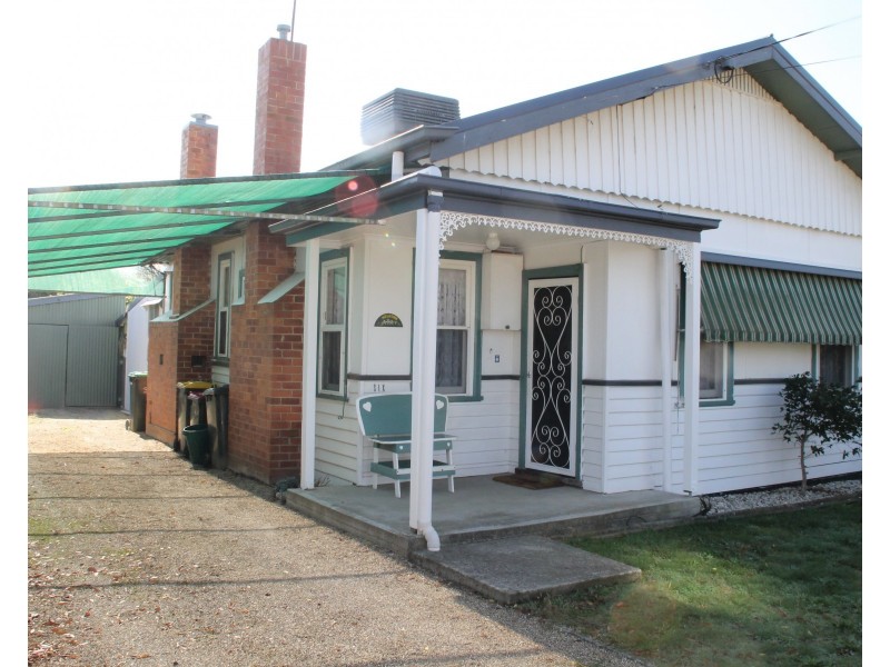 6 Burke & Wills Place, Wangaratta VIC 3677