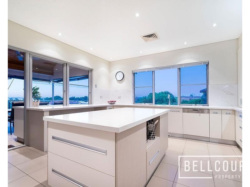 48 Leonora Street, Como WA 6152