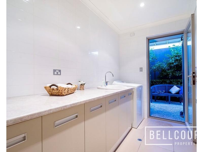 48 Leonora Street, Como WA 6152