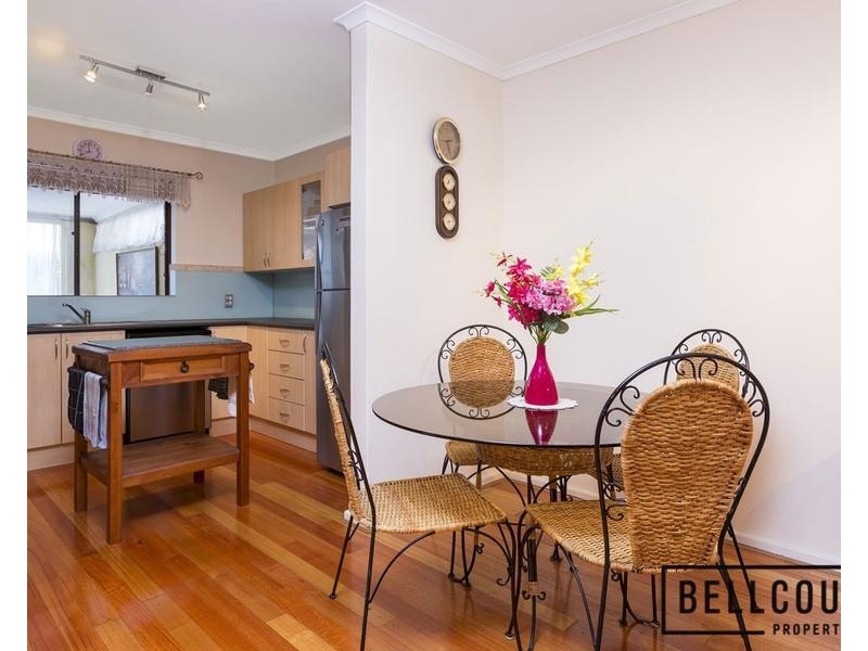 12/1 Preston Point Road, East Fremantle WA 6158