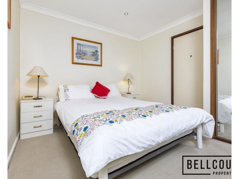 12/1 Preston Point Road, East Fremantle WA 6158