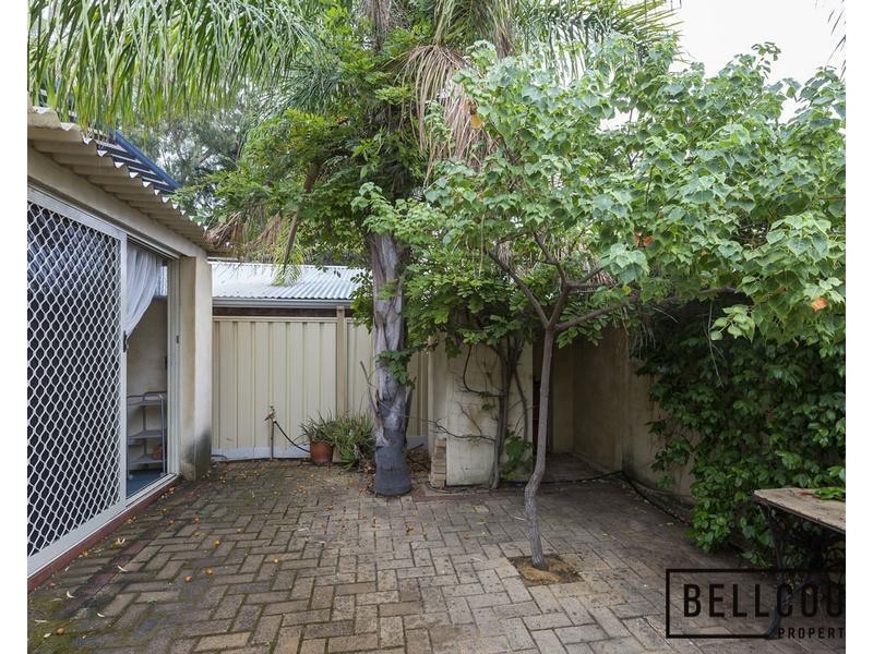 12/1 Preston Point Road, East Fremantle WA 6158