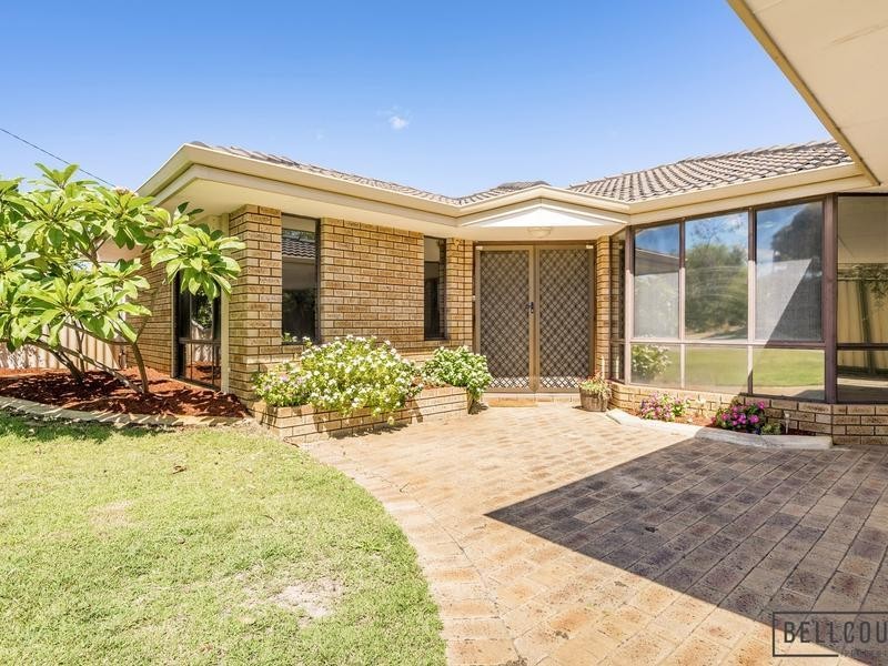 8 Wapengo Close, South Lake WA 6164