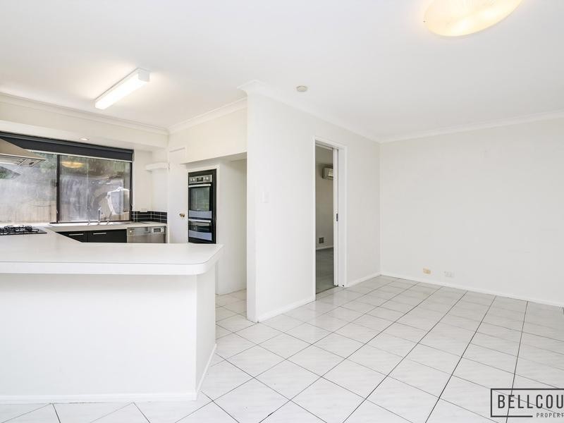 8 Wapengo Close, South Lake WA 6164