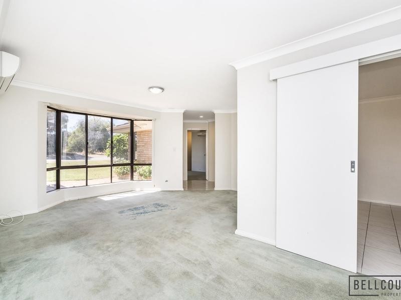 8 Wapengo Close, South Lake WA 6164