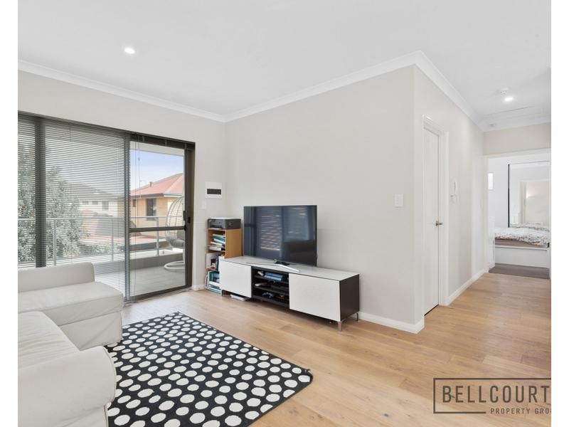 6/94 Fitzroy Road, Rivervale WA 6103