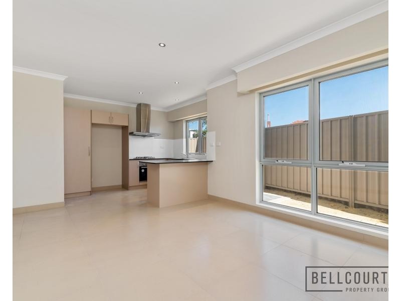 49 Mcglinn Way, Cloverdale WA 6105