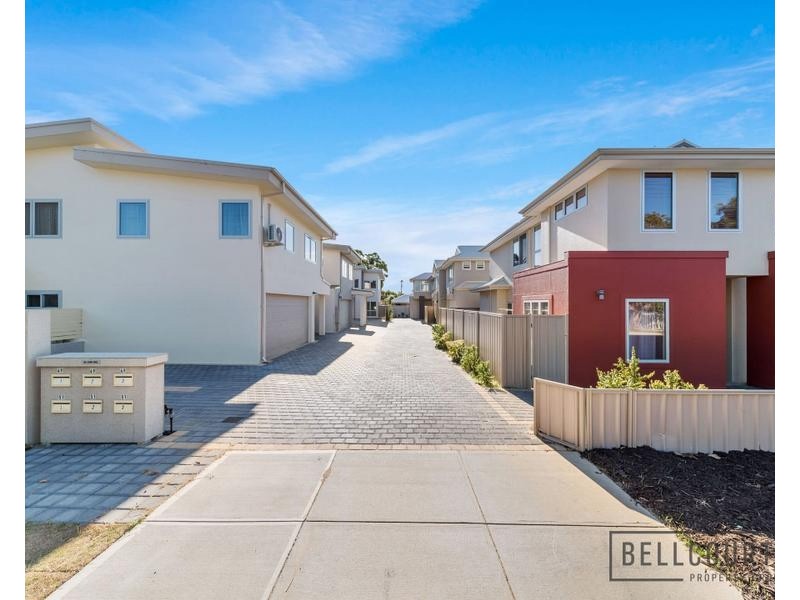 49 Mcglinn Way, Cloverdale WA 6105