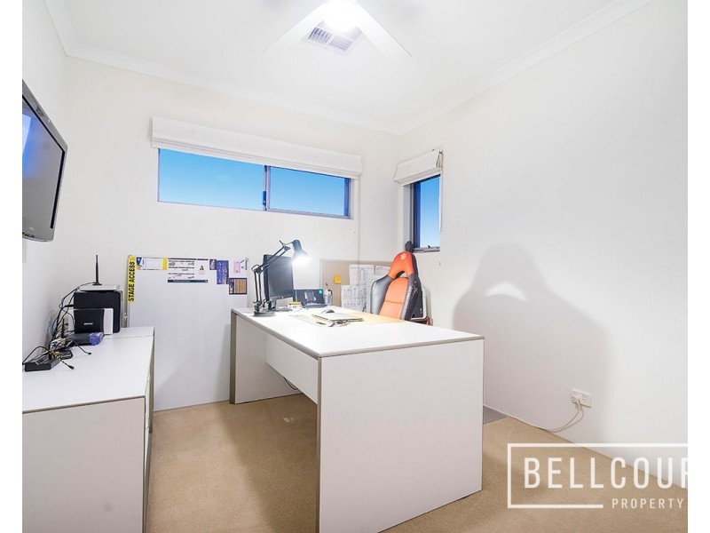 12A Henning Crescent, Manning WA 6152