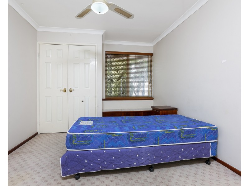 2 Bosworth Place, Leeming WA 6149