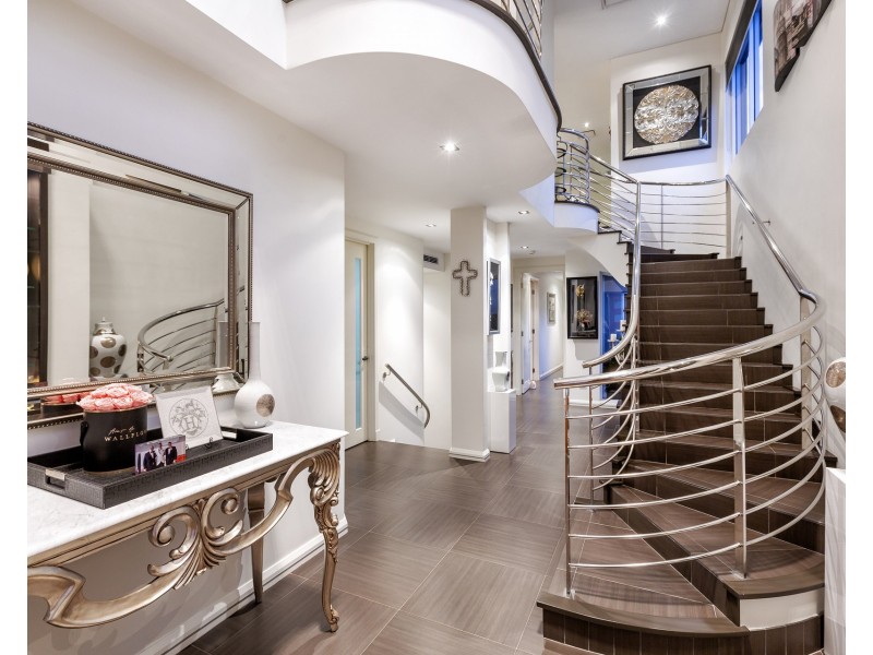 156A Robert Street, Como WA 6152