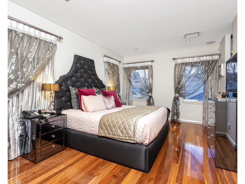 156A Robert Street, Como WA 6152
