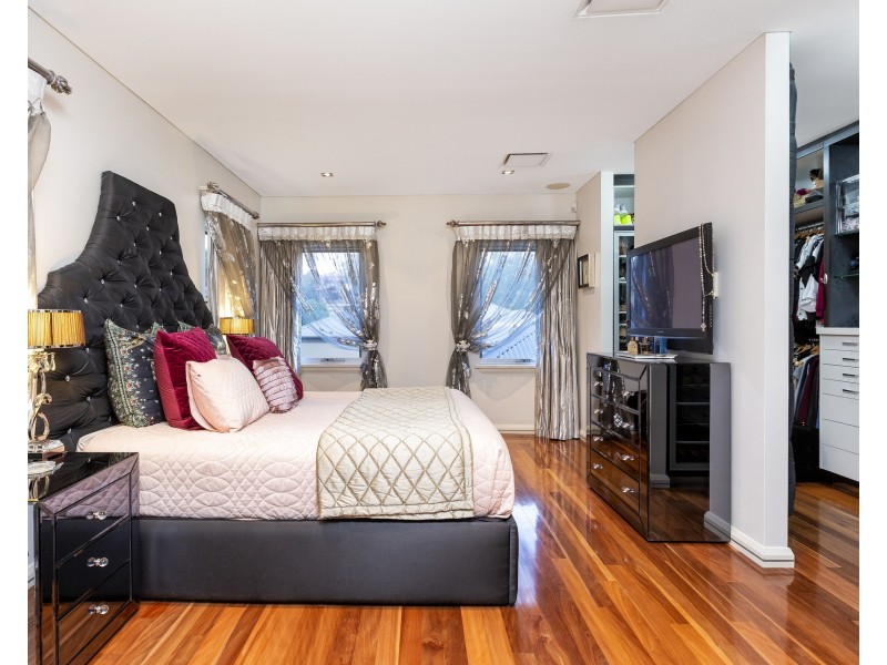 156A Robert Street, Como WA 6152