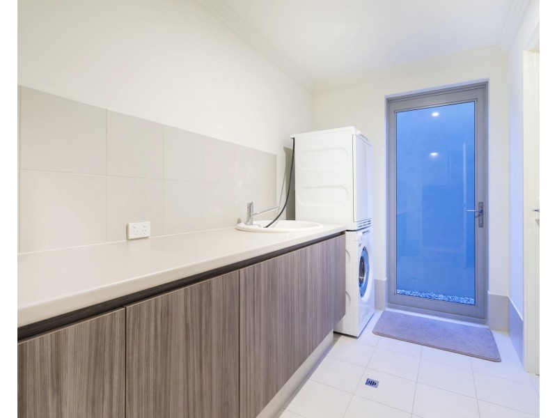 2/29 Comer Street, Como WA 6152