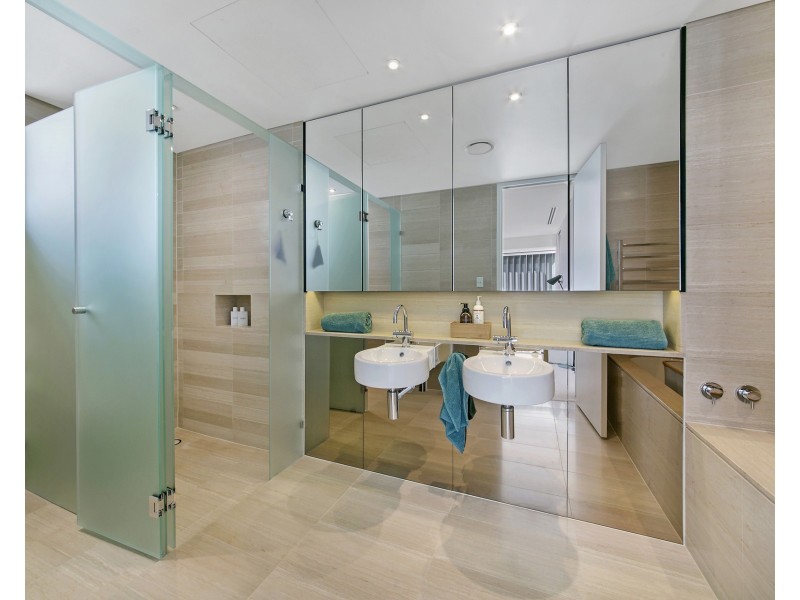 23/23 Ocean Drive, North Coogee WA 6163