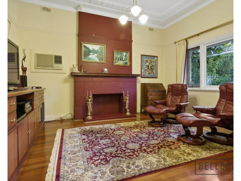 212 Douglas Avenue, Kensington WA 6151